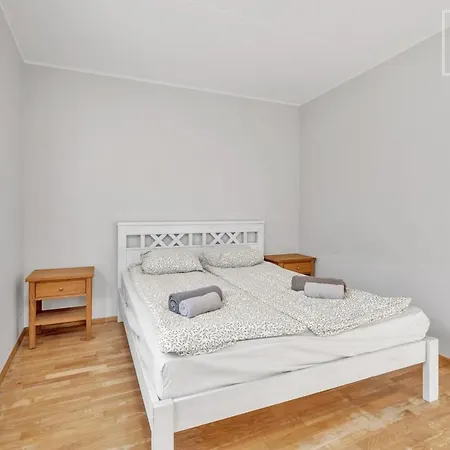 2 Bedroom In Kadriorg With Sauna Balcony And Free Parking Korter *